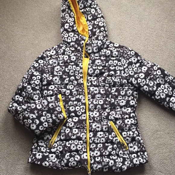 SH Collection daisy print jacket - Picture 1 of 7